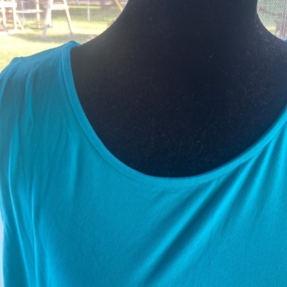 COPY - Zenana tank top - Picture 2 of 5